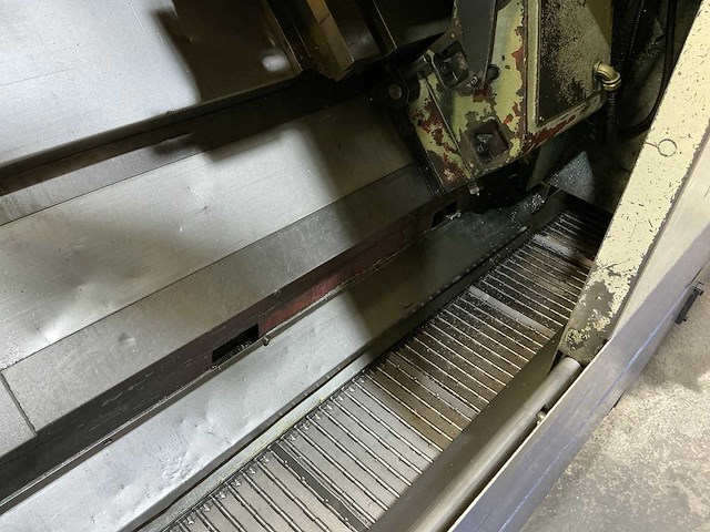 1996 hwacheon hi-eco31a cnc-draaibank met hatec stafaanvoer - afbeelding 1 van  16