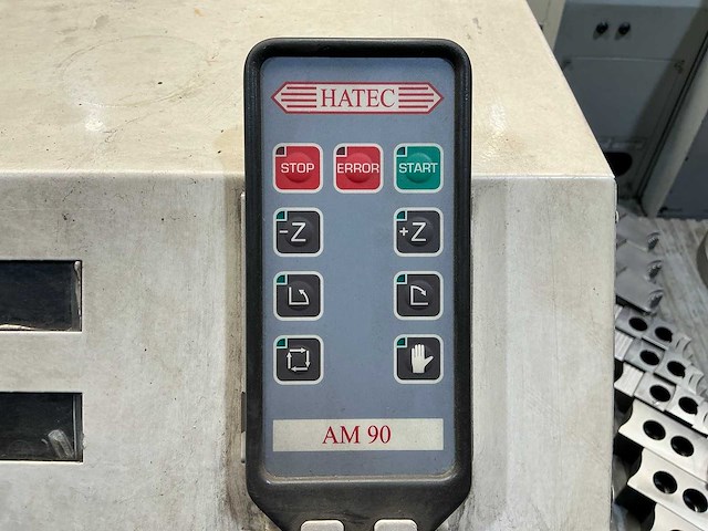 1996 hwacheon hi-eco31a cnc-draaibank met hatec stafaanvoer - afbeelding 7 van  16