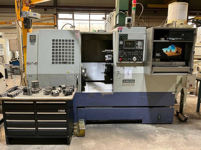 1996 hwacheon hi-eco31a cnc-draaibank met hatec stafaanvoer - afbeelding 12 van  16