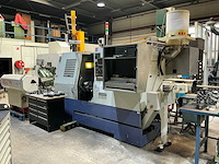 1996 hwacheon hi-eco31a cnc-draaibank met hatec stafaanvoer - afbeelding 13 van  16