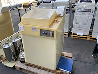1996 i sedd mcd-240/ sp-c reinigings en droogcentrifuge - afbeelding 1 van  5