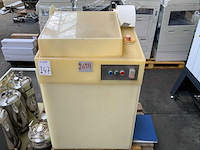 1996 i sedd mcd-240/ sp-c reinigings en droogcentrifuge - afbeelding 2 van  5