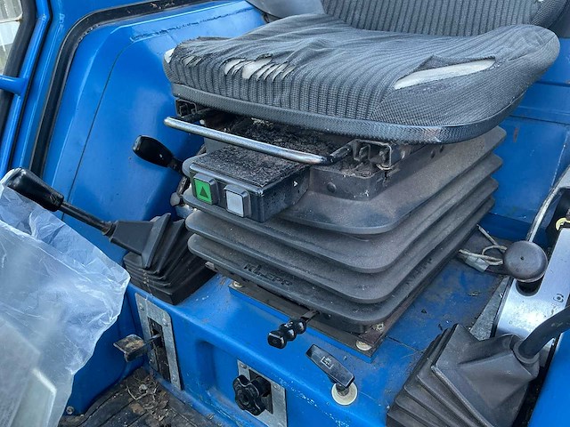 1996 iseki 5040a (ta serie) vierwielaangedreven landbouwtractor - afbeelding 19 van  28