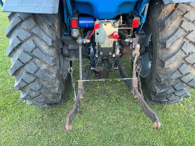 1996 iseki 5040a (ta serie) vierwielaangedreven landbouwtractor - afbeelding 20 van  28