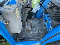 1996 iseki 5040a (ta serie) vierwielaangedreven landbouwtractor - afbeelding 9 van  28