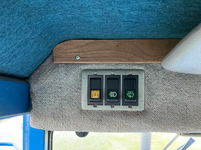 1996 iseki 5040a (ta serie) vierwielaangedreven landbouwtractor - afbeelding 4 van  11