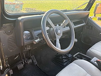 1996 jeep wrangler 2.5i softtop personenauto - afbeelding 10 van  44