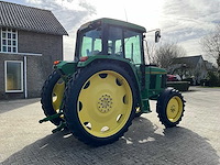 1996 john deere 6100 vierwielaangedreven landbouwtractor - afbeelding 20 van  25