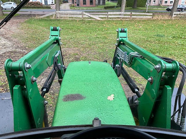 1996 john deere 6400 vierwielaangedreven landbouwtractor met voorlader - afbeelding 33 van  42