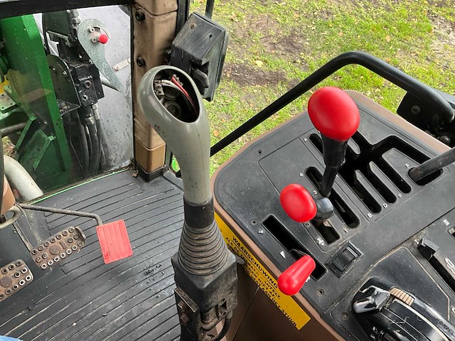 1996 john deere 6400 vierwielaangedreven landbouwtractor met voorlader - afbeelding 35 van  42