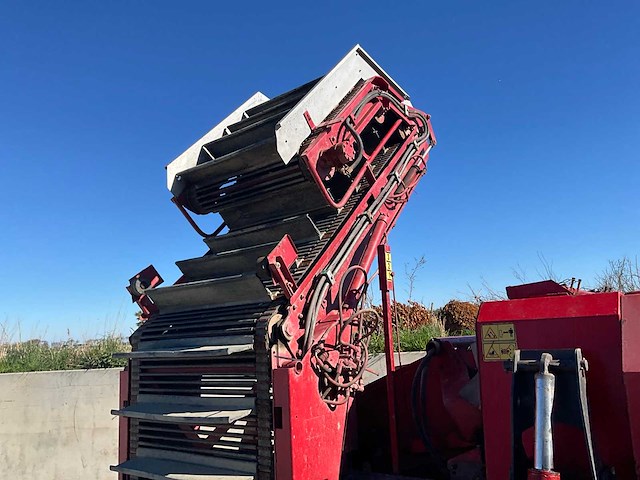 1996 kverneland un2600 aardappelrooier - afbeelding 16 van  22