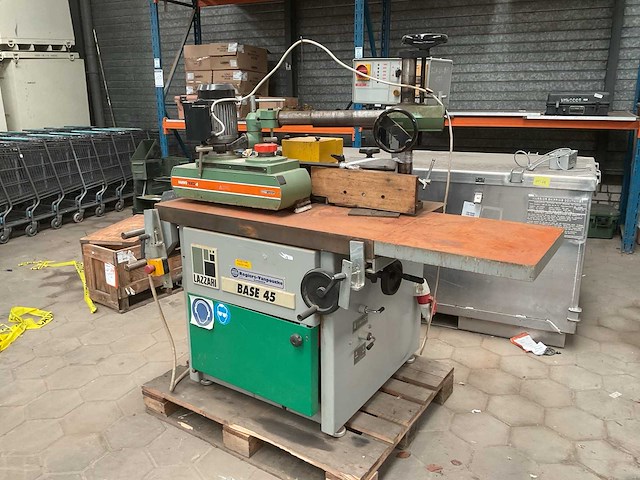 1996 lazzari base 45 hout freesmachine - afbeelding 2 van  8