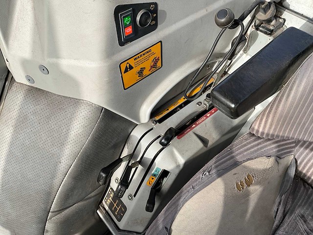 1996 massey ferguson 362 18 speedshift tweewielaangedreven landbouwtractor - afbeelding 13 van  34