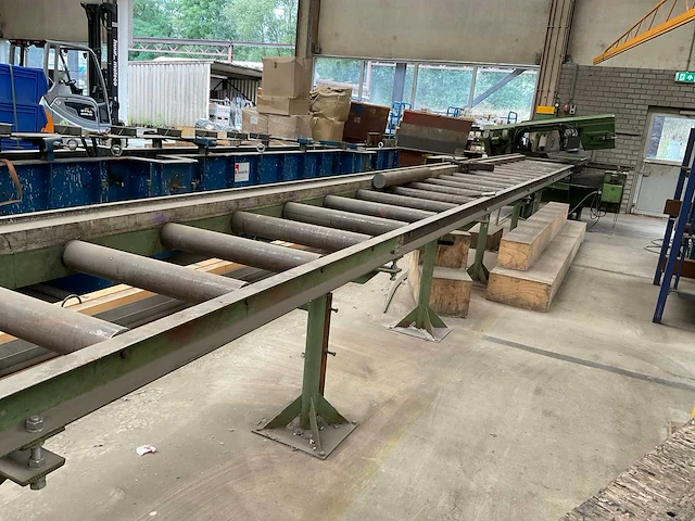 1996 metalen horizontale bandzaagmachine - afbeelding 1 van  18