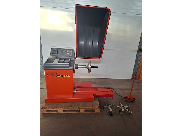 1996 mf mt2300 banden balanceerapparaat - afbeelding 7 van  10