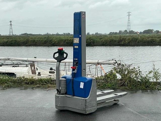 1996 mic emc 10g-115-160e stapelaar - afbeelding 1 van  7