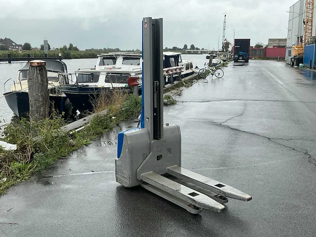 1996 mic emc 10g-115-160e stapelaar - afbeelding 4 van  7