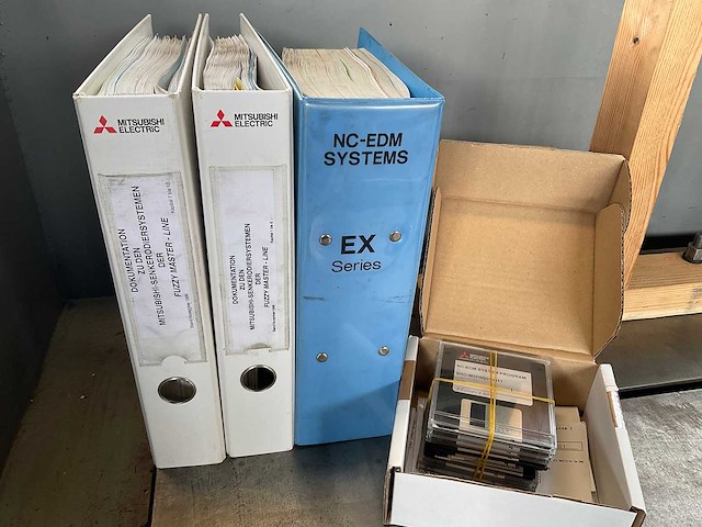 1996 mitsubishi ex300 zinkvonkmachine - afbeelding 14 van  25
