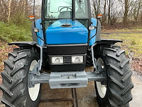 1996 new holland 6640 vierwielaangedreven landbouwtractor - afbeelding 4 van  31