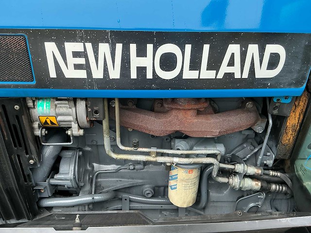 1996 new holland 6640 vierwielaangedreven landbouwtractor - afbeelding 6 van  31