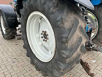 1996 new holland 8340 vierwielaangedreven landbouwtractor - afbeelding 7 van  32