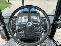 1996 new holland 8340 vierwielaangedreven landbouwtractor - afbeelding 21 van  32