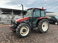 1996 new holland l85 dt vierwielaangedreven landbouwtractor - afbeelding 1 van  47