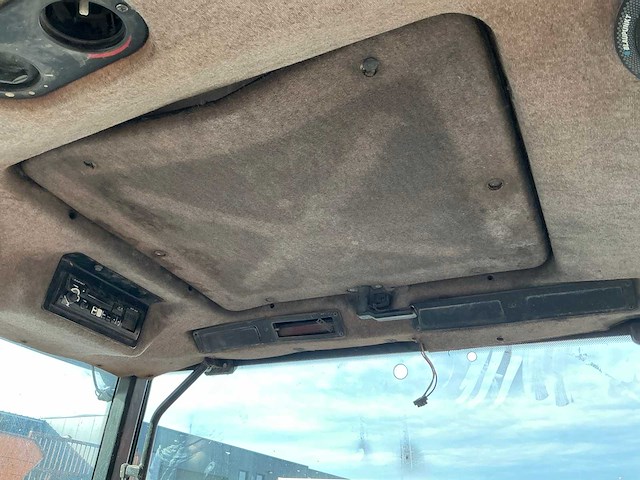 1996 new holland l85 dt vierwielaangedreven landbouwtractor - afbeelding 35 van  47