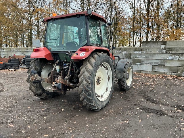 1996 new holland l85 dt vierwielaangedreven landbouwtractor - afbeelding 43 van  47