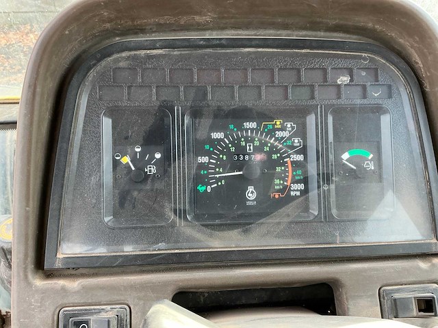 1996 new holland l85 dt vierwielaangedreven landbouwtractor - afbeelding 7 van  12