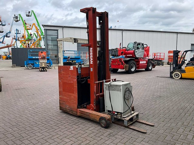 1996 nissan jhc01l18hu reach truck - afbeelding 11 van  16