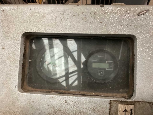 1996 om e40n vorkheftruck - afbeelding 9 van  19