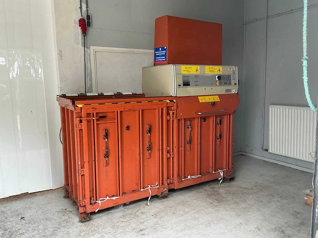 1996 orwak 9020 baler 2-kamer afval balenpers - afbeelding 1 van  3