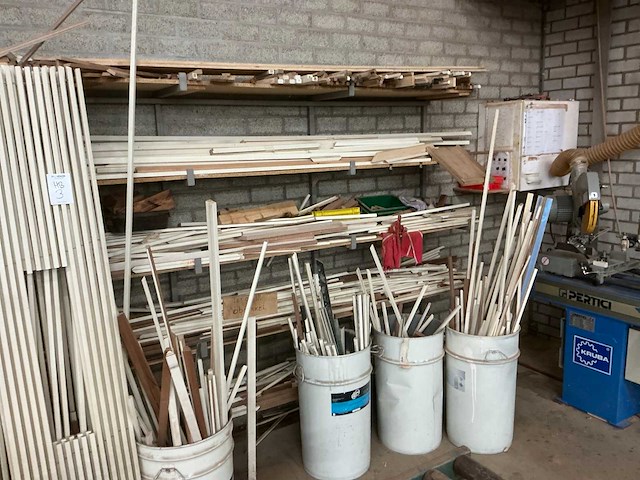 1996 pertici univer 330ip dubbele verstekzaagmachine - afbeelding 8 van  16