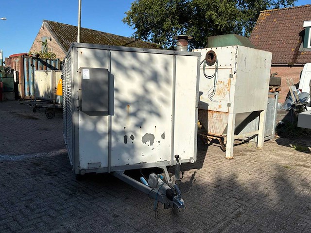 1996 pijnappel pta 1500 stoomreiniger in aanhangwagen - afbeelding 2 van  9