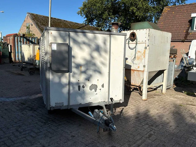 1996 pijnappel pta 1500 stoomreiniger in aanhangwagen - afbeelding 2 van  9