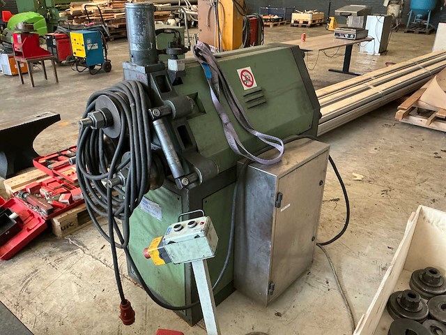 1996 saf curvatrici cs 60 h hydraulische profielwals - afbeelding 12 van  18