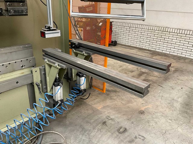 1996 safan plcs 80-3100 ts2 cnc-kantbank - afbeelding 6 van  23