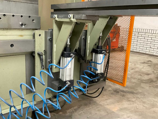 1996 safan plcs 80-3100 ts2 cnc-kantbank - afbeelding 7 van  23
