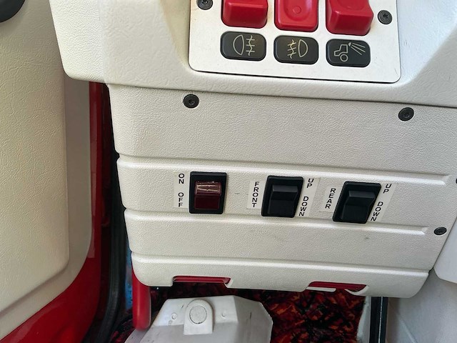 1996 scania r 143m 500 vrachtwagen - afbeelding 44 van  50