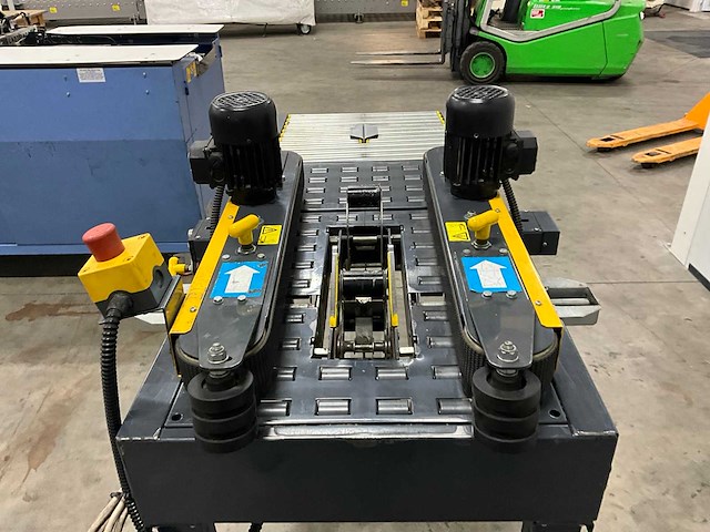 1996 siat sm081.p dozensluitmachine - afbeelding 4 van  7