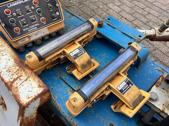 1996 spectra- 220l levelbord - afbeelding 2 van  17