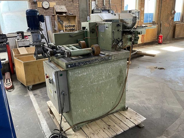 1996 stromab tr450 afkortcirkelzaagmachine met aanvoersysteem - afbeelding 3 van  9