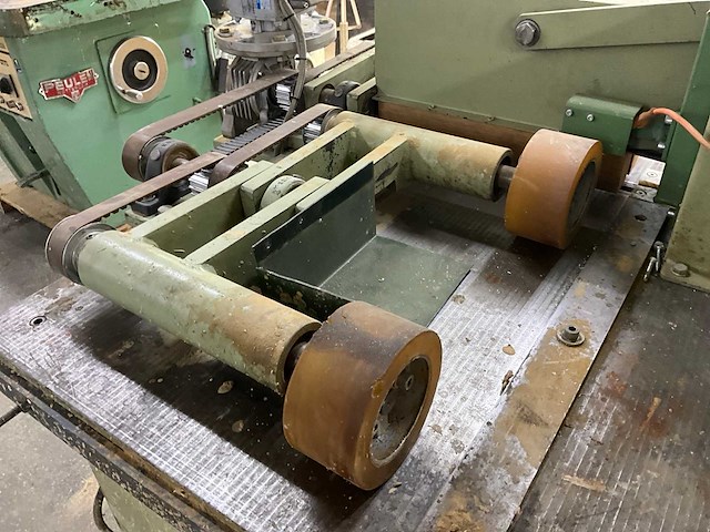 1996 stromab tr450 afkortcirkelzaagmachine met aanvoersysteem - afbeelding 6 van  9