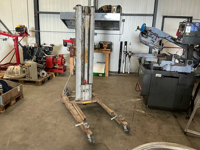 1996 sumner 715 / 720 materiaallift - afbeelding 2 van  3