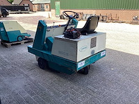 1996 tennant 200e zelfrijdende veegmachine - afbeelding 7 van  12