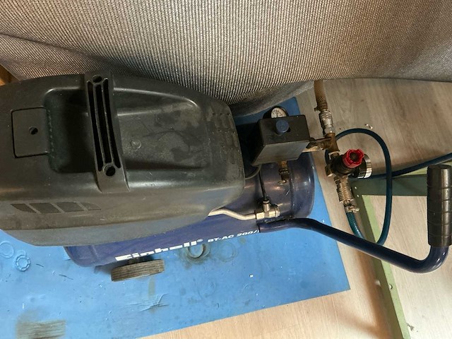 1996 usine union m90700pmo4 ponsmachine met compressor - afbeelding 6 van  7