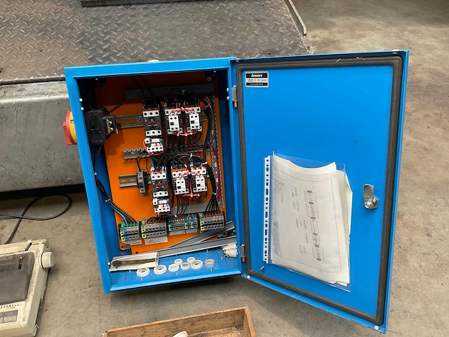 1996 van leeuwen test systems vlt 14333/m remmen testbank - afbeelding 4 van  11