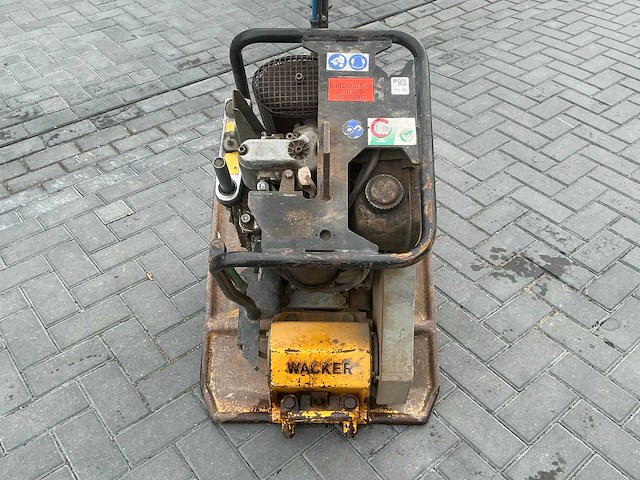 1996 wacker dps 3060 trilplaat - afbeelding 9 van  13