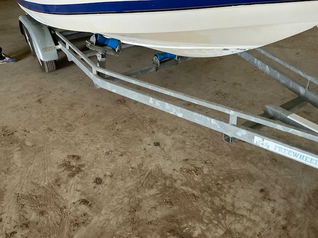 1996 wellcraft excel 18sl speedboot - afbeelding 25 van  27